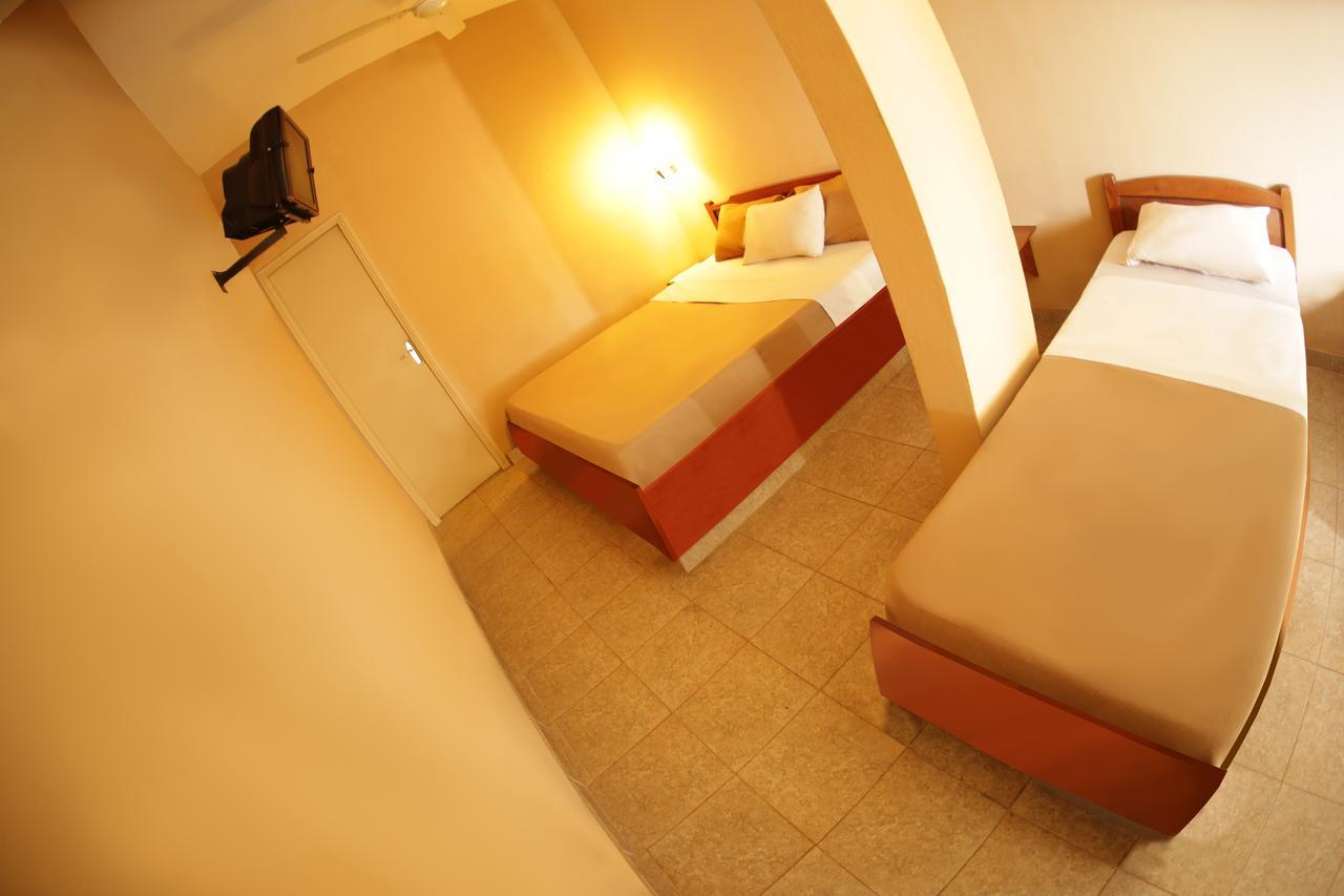 Hotel Del Sur San Lorenzo Værelse billede